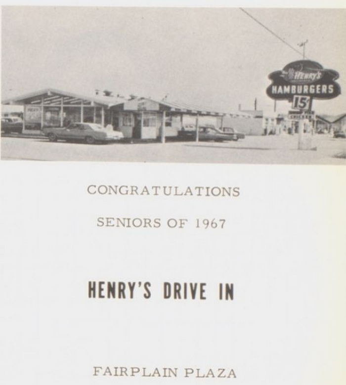 Henrys Hamburgers - Benton Harbor - Fairplain Plaza 1681 M-139 (newer photo)